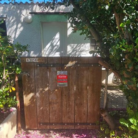Studio En Camargue Αρλ Εξωτερικό φωτογραφία